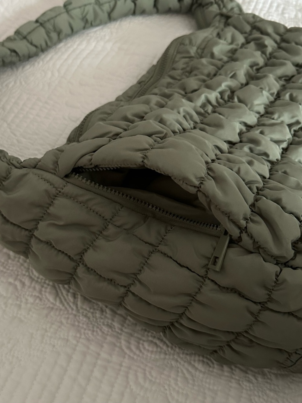 Sage Green Puffy Quilted Bag - Picture 2 of 5